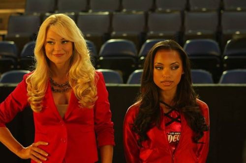 Елена Говард