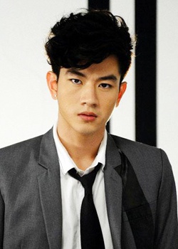 Тони Раккаен