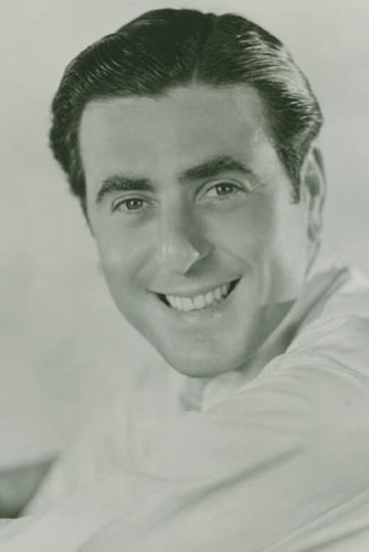 Джордж Гивот