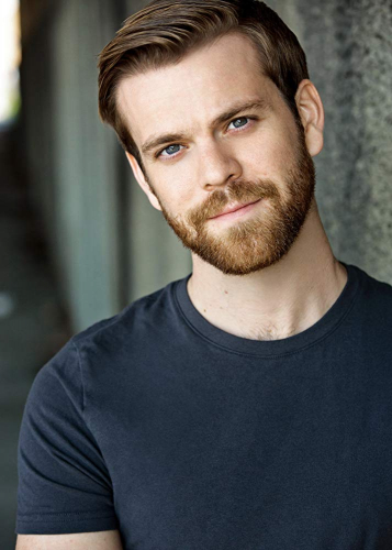 Кэйси Джеймс Хансбергер