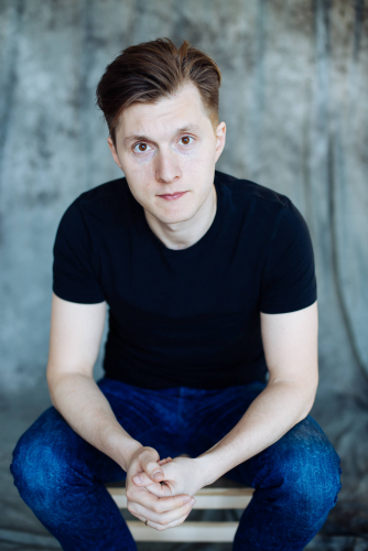 Олег Савцов