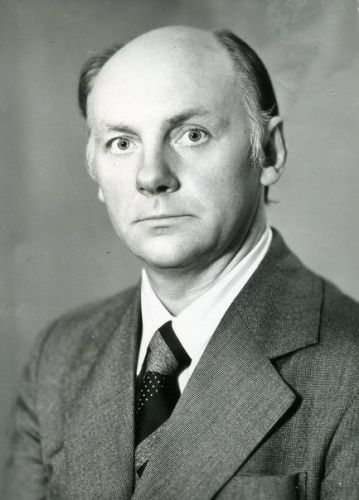 Петр Королев