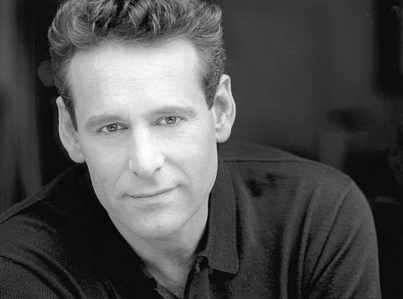 Роберт Мартин Стейнберг