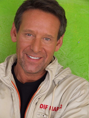 Роберт Мартин Стейнберг