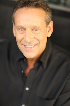 Роберт Мартин Стейнберг