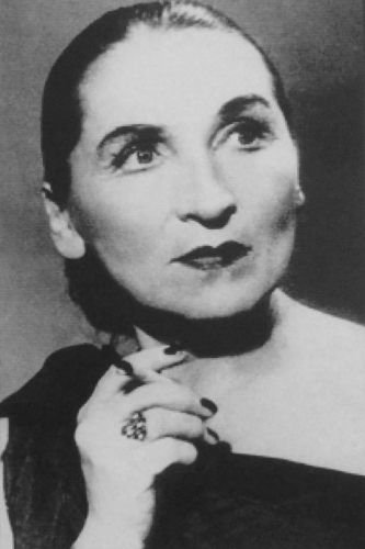 Стефания Станюта