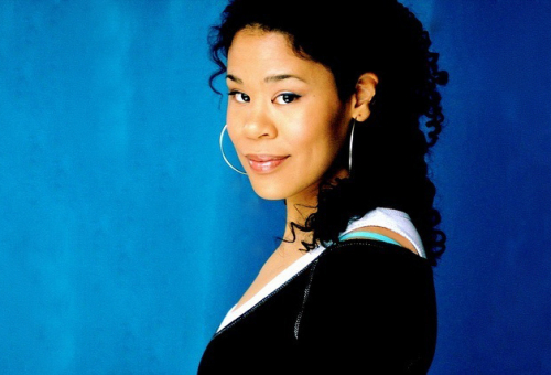 Николь Стэмп