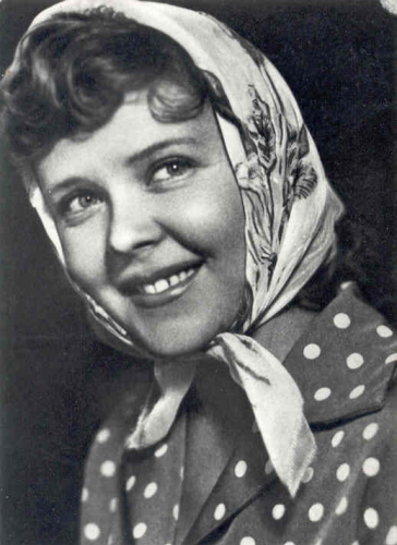Роза Макагонова