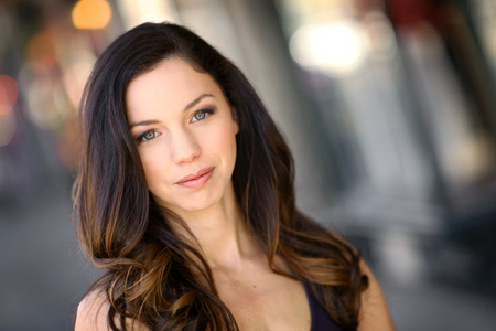 Стефани Онор