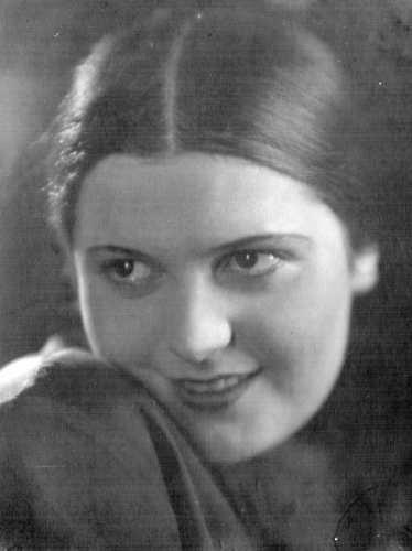 Эмма Цесарская