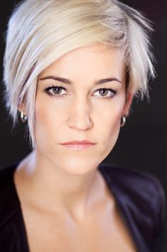 Лувия Петерсен