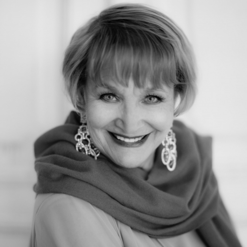 Людмила Хитяева