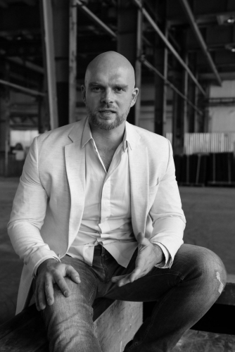 Николай Иванов