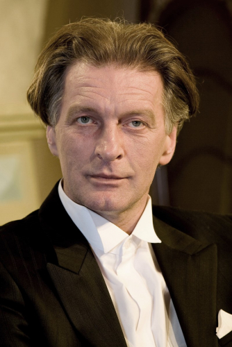 Сергей Колесников