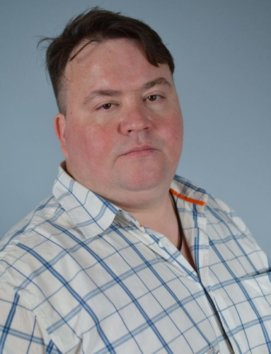 Владимир Максимов