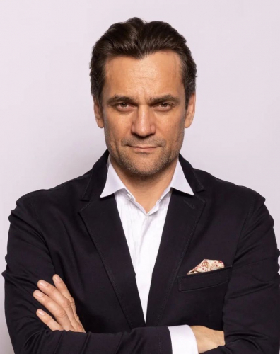 Дмитрий Миллер