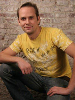 Владимир Постников