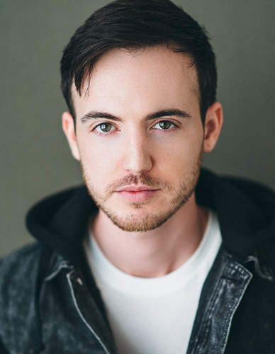 Майкл Джеймс Риган