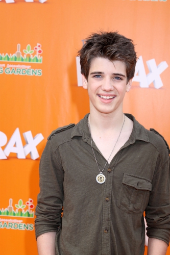 Брэндон Тайлер Расселл