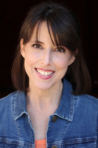 Лара Джилл Миллер