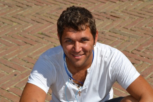 Александр Суханов