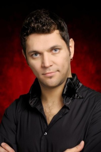 Александр Суханов