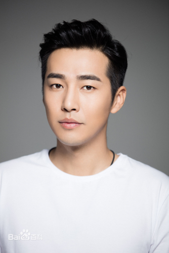 Чжоу Тин Вэй