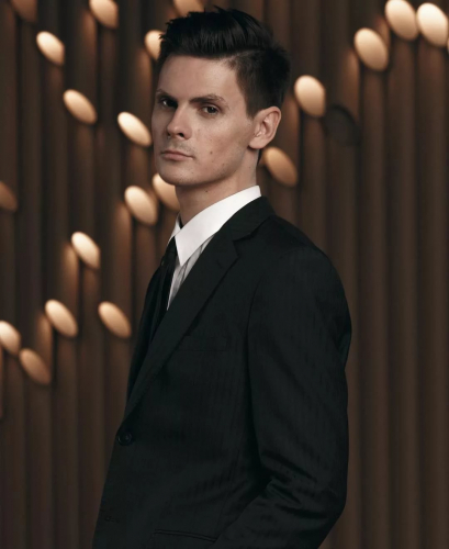 Андрей Борисов