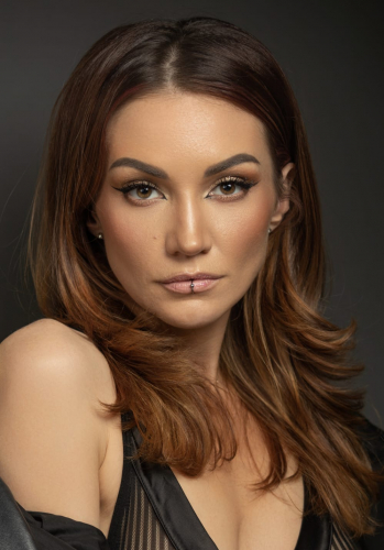 Карина Шишлянникова