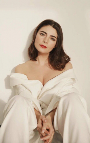 Мария Козакова