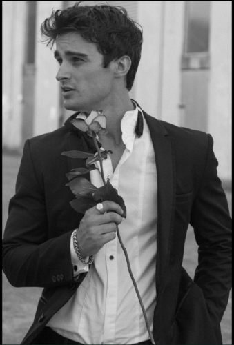 Митчелл Бурк